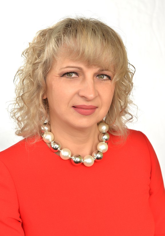 Рева Елена Сергеевна.